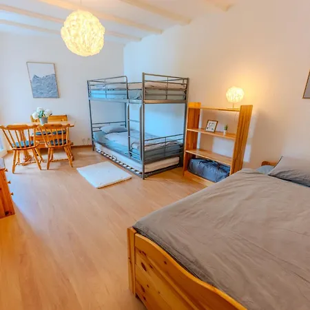 Spacieux, Face Aux Telecabines Apartment