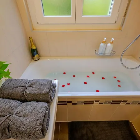 Apartment Spacieux, Face Aux Telecabines Crans-Montana